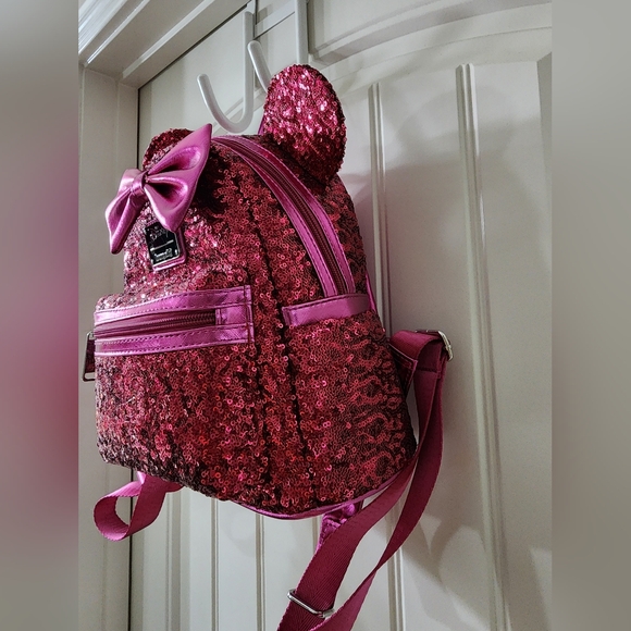 Magenta sequin Loungefly - Picture 5 of 6